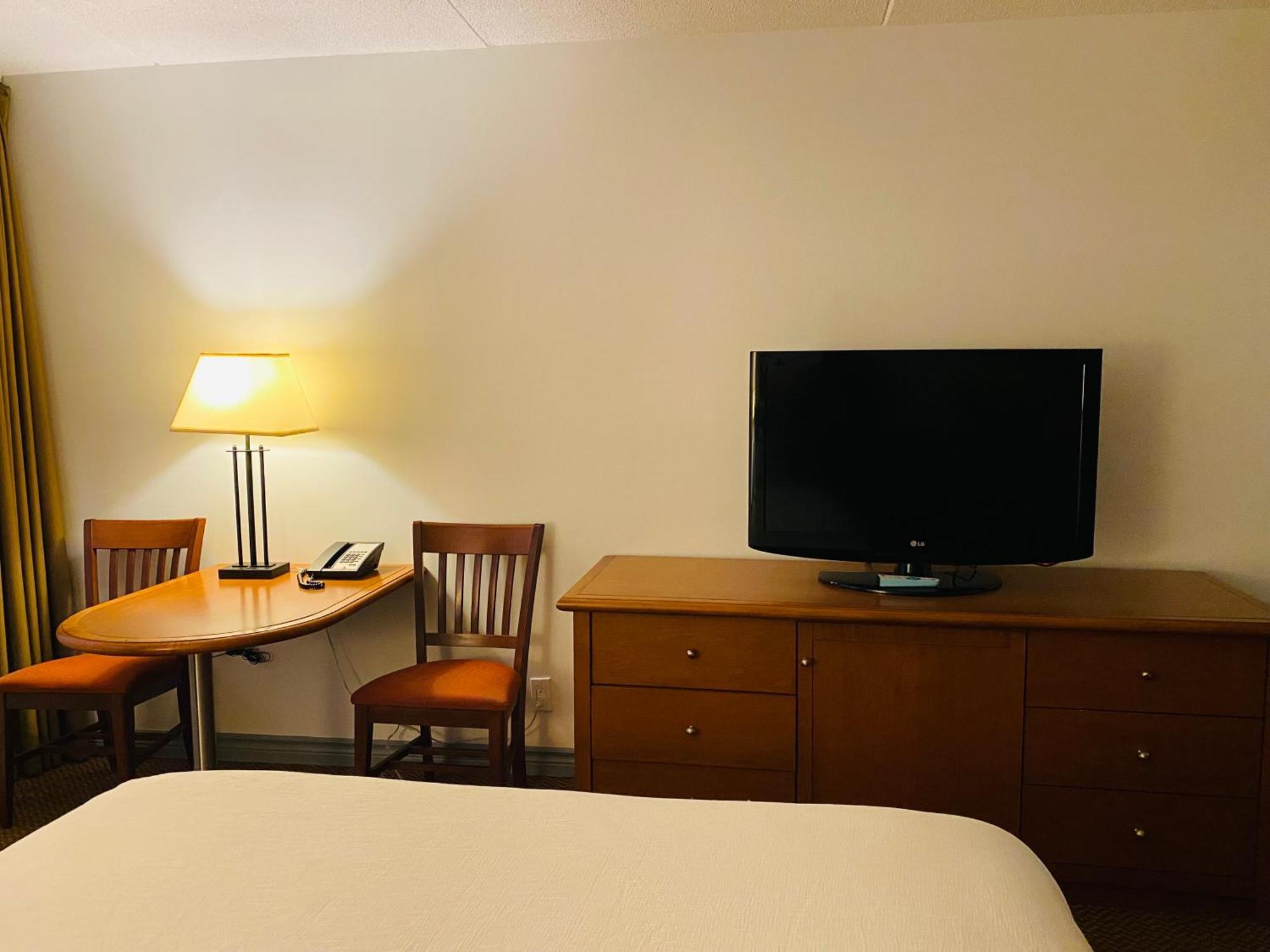 Charlottetown Inn & Conference Centre Bagian luar foto