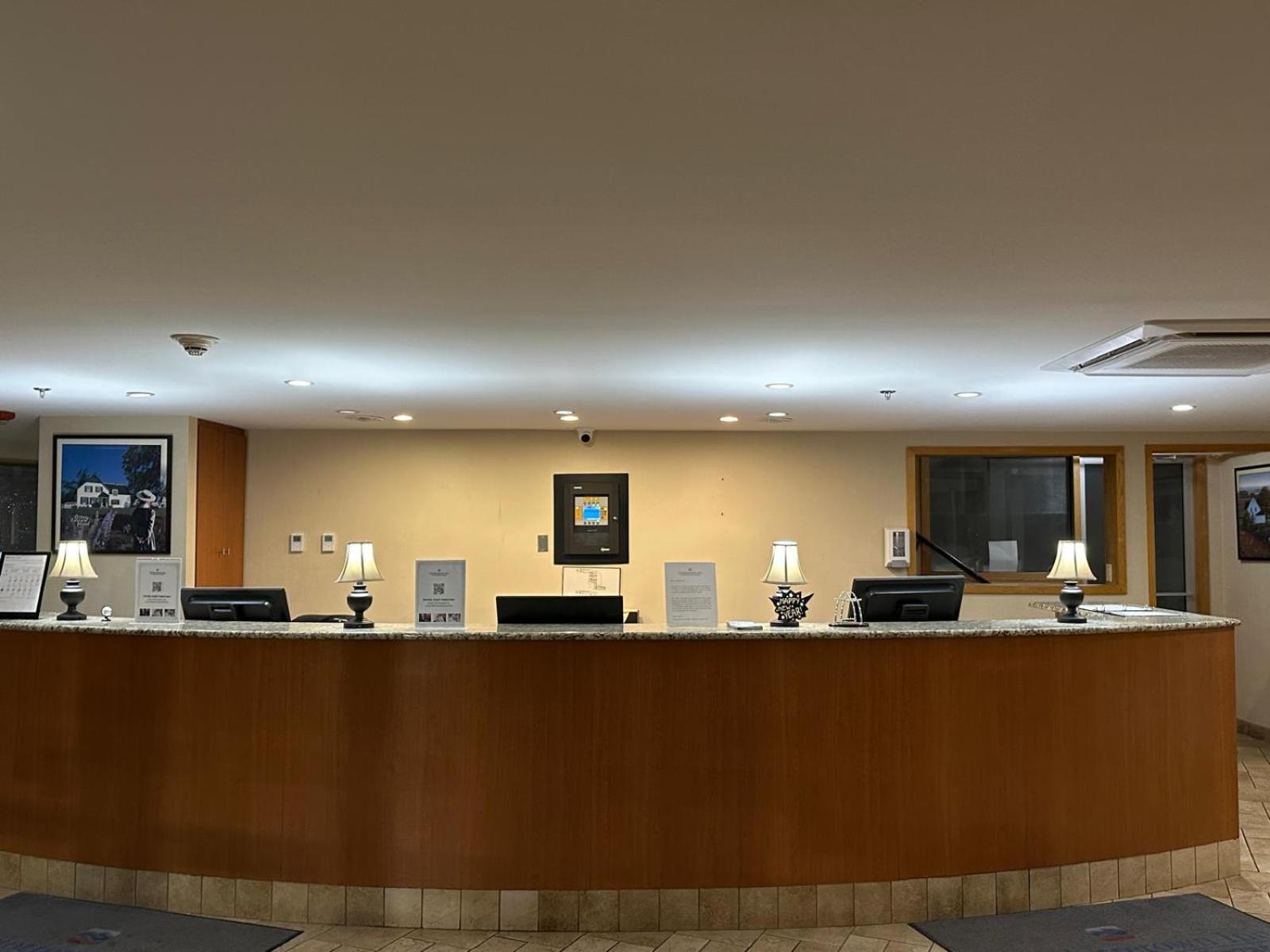 Charlottetown Inn & Conference Centre Bagian luar foto