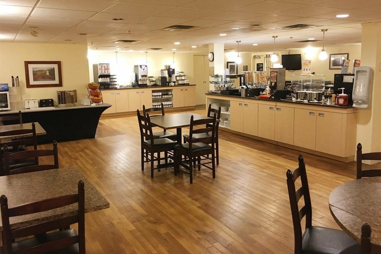 Charlottetown Inn & Conference Centre Bagian luar foto